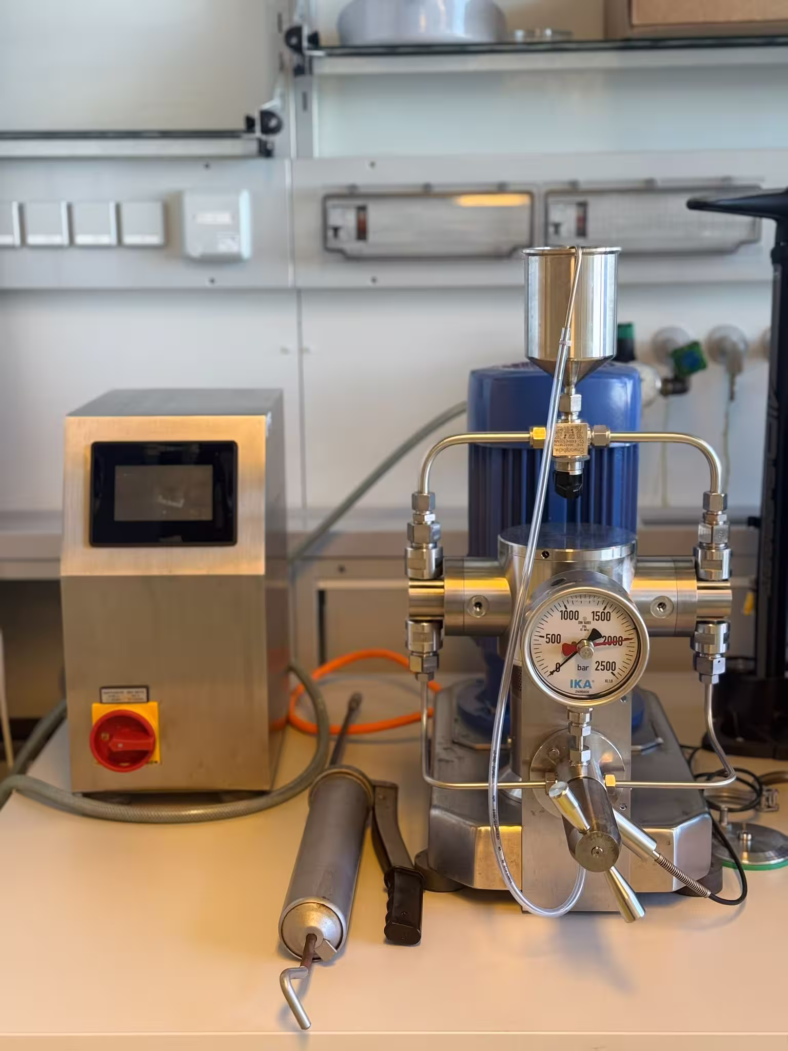 High Pressure Homogenizer